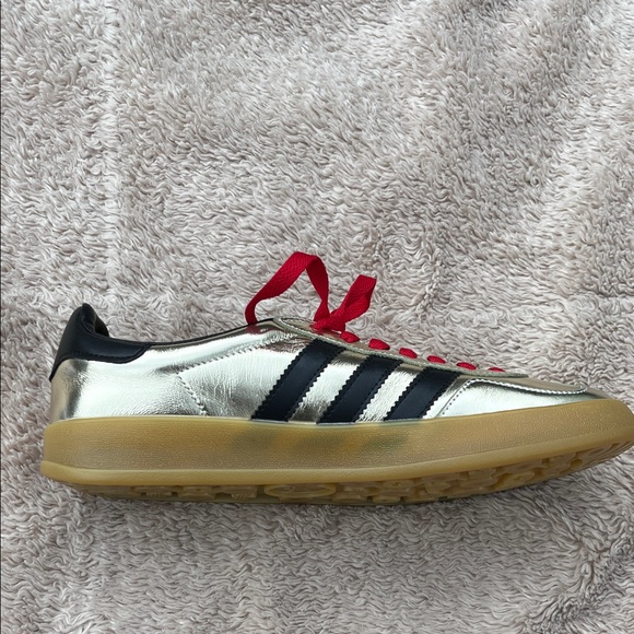 Adidas x Gucci Gazelle shoes - Picture 10 of 17